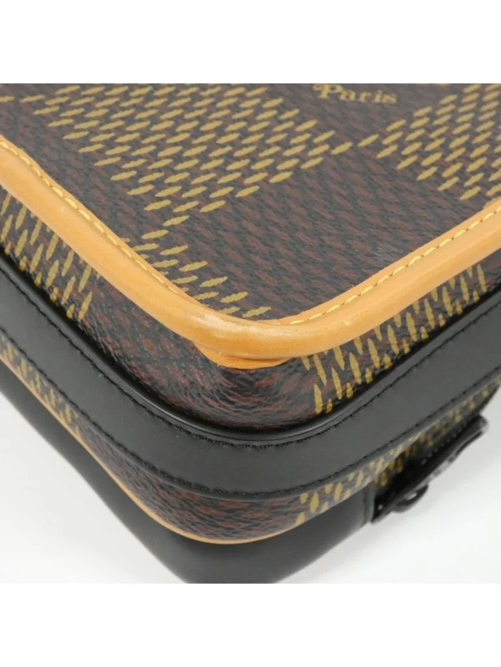 Louis Vuitton Damier Giant Amazon Messenger Shoulder